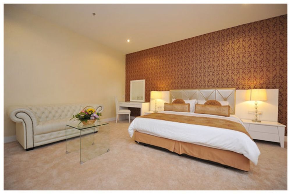 11@Century Hotel Johor Bahru Exterior photo